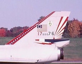 59-0076 w RWB Tail-01