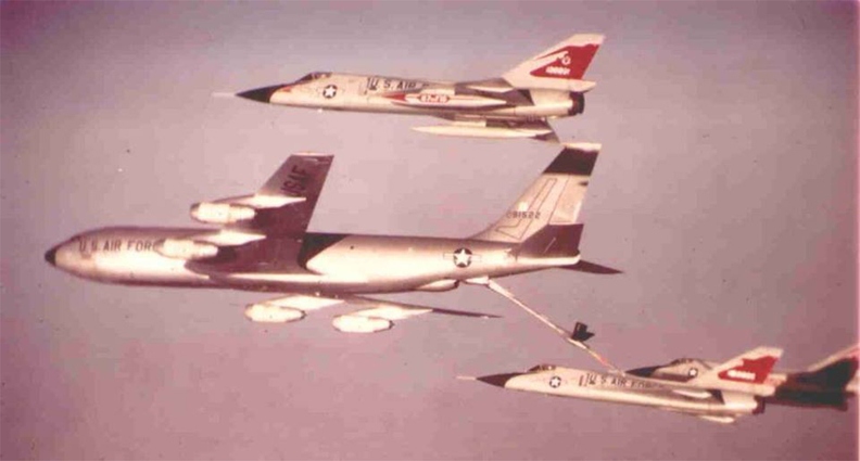 IFR KC-135.jpg
