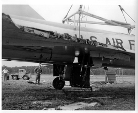590031 Hard Landing 1974