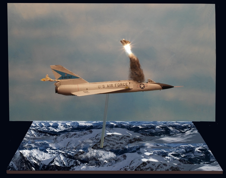 Diorama Cornfield Bomber -16.jpg