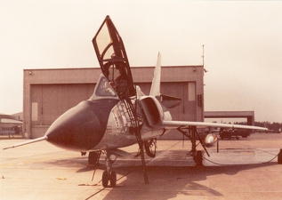 49 FIS F-106B at 87th FIS Fuel Cell