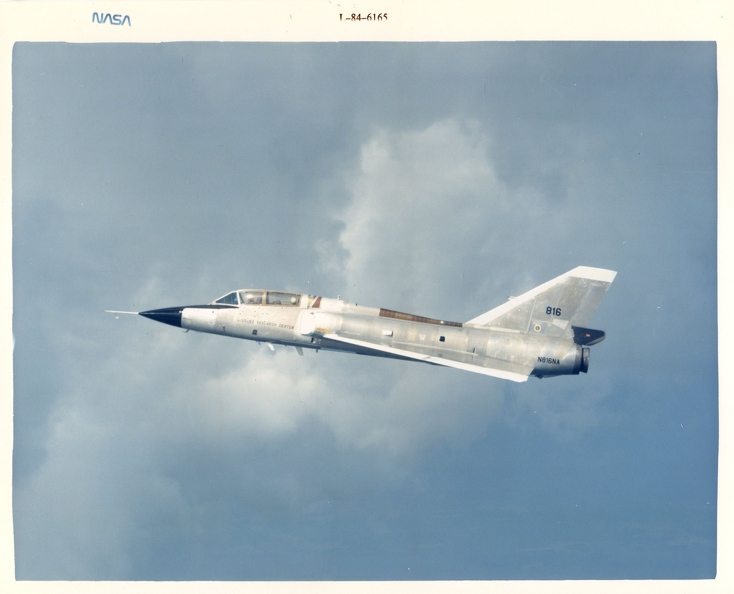 F-106B_572516_NASA_816_Paint-Removed_LighteningTests-1984.jpg